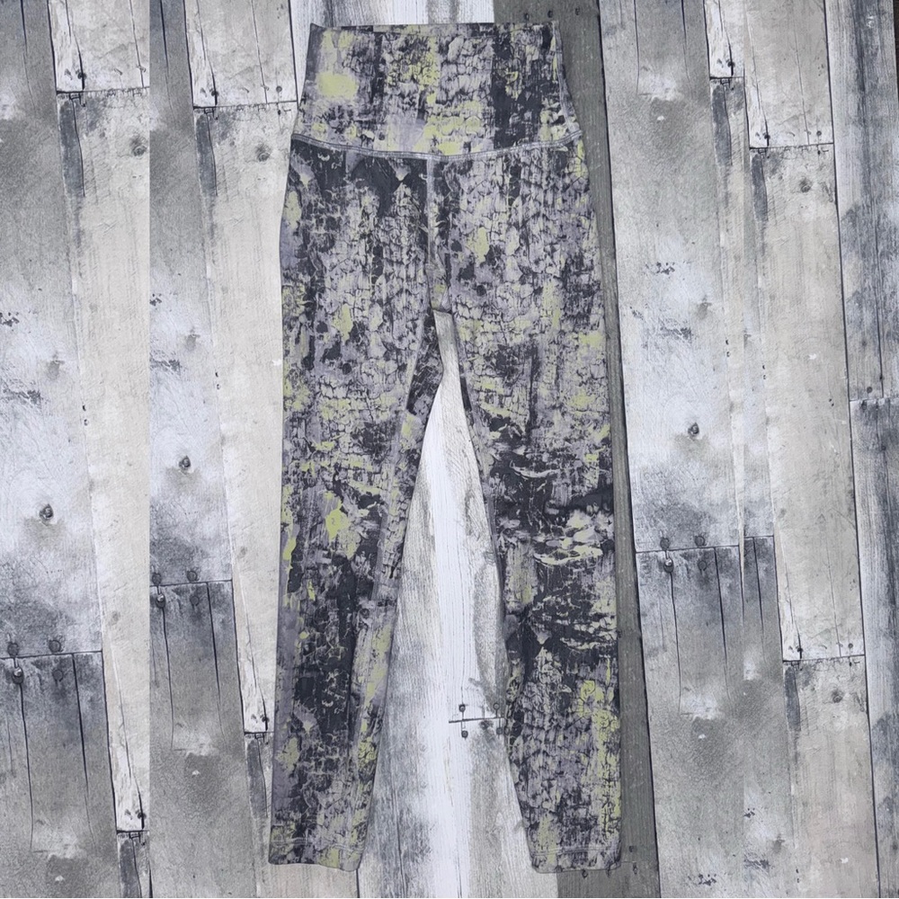Lululemon Wunder Train Contour Fit High-Rise Marbler Leggings 25" Sz. 2 - Picture 2 of 11